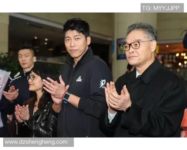 刘娜专访：从青涩球员到排球传奇的成长之路与心路历程回顾